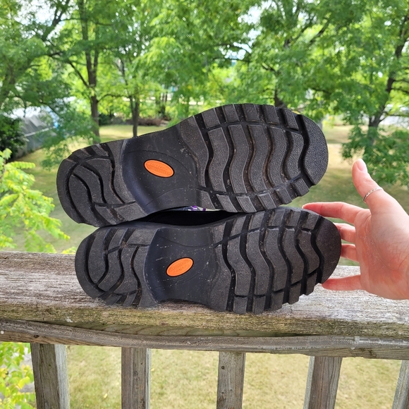 ⭐Hiking boots⭐ - Picture 2 of 4